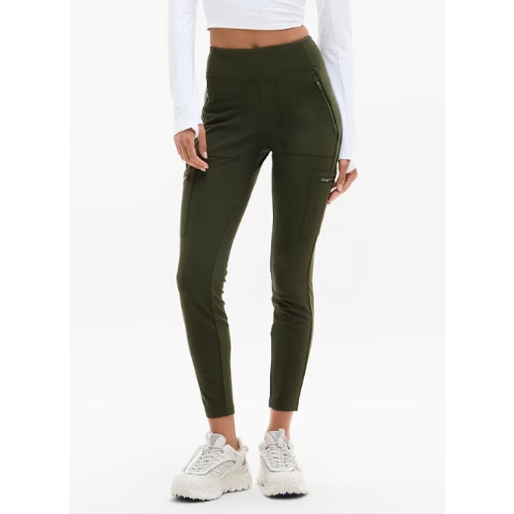 Athleta 6 Tall Headlands Hybrid Cargo Tight aspen olive outdoor athleisure hike